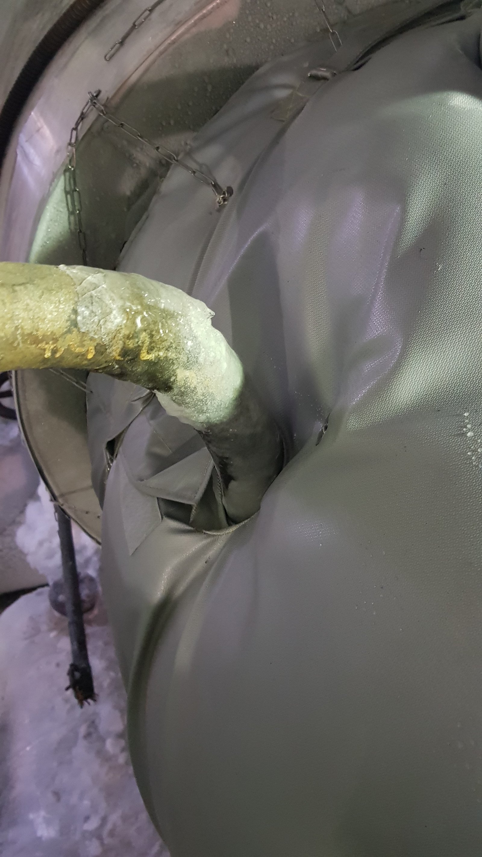 مصنع غاز المسال والامونيا