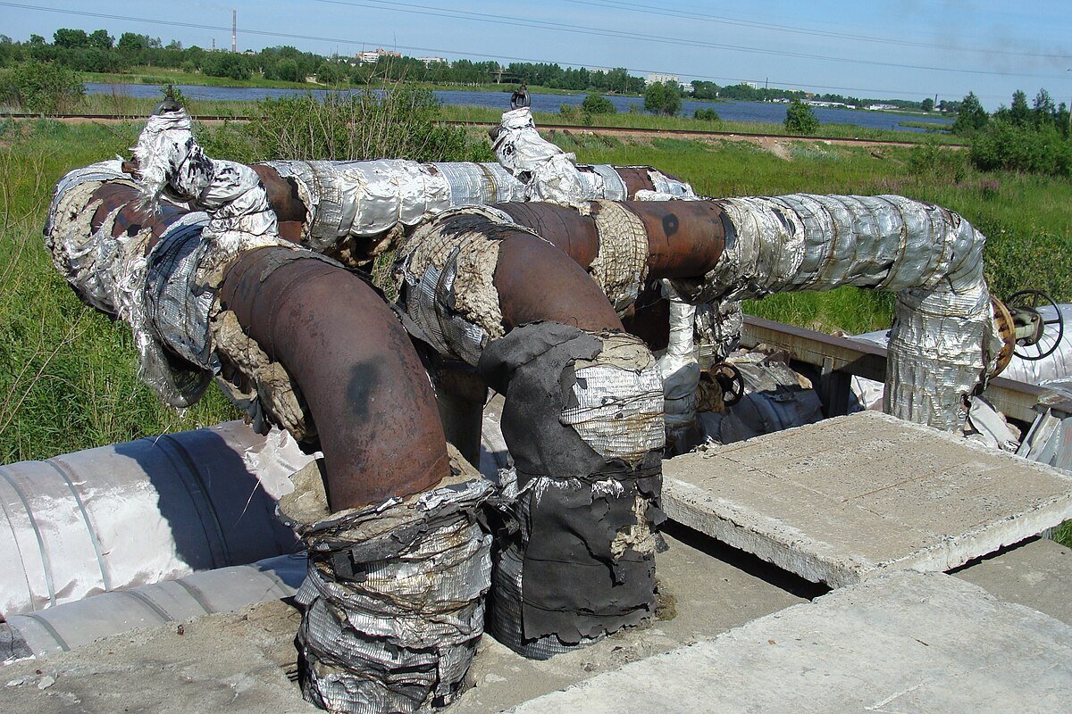 أنابيب بعزل حراري