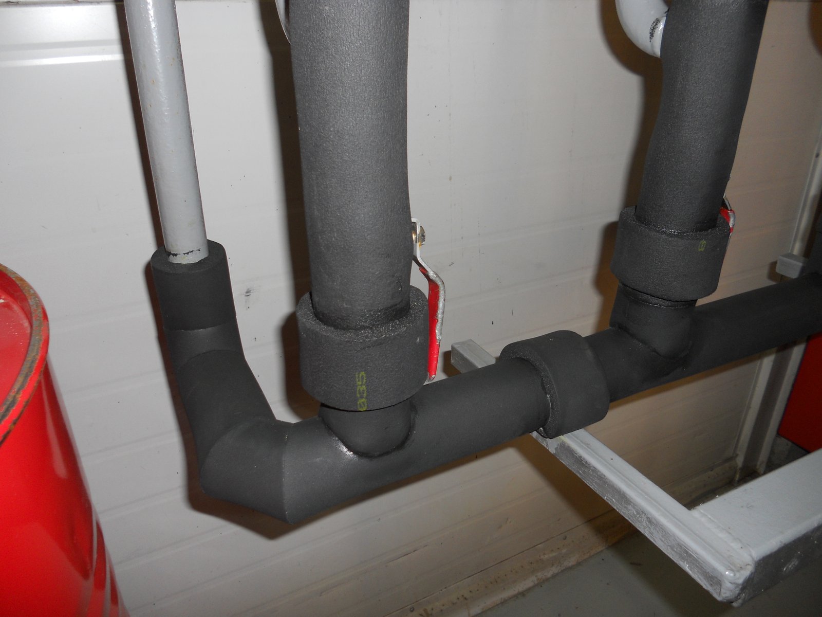 عزل مطاط رغوي